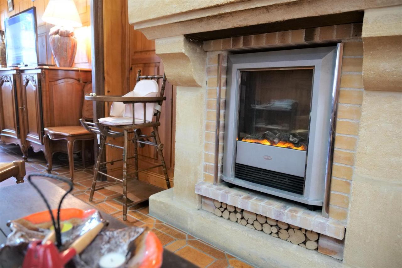 Вилла Maison Avec Patio Dans Le Centre Historique Террассон Экстерьер фото