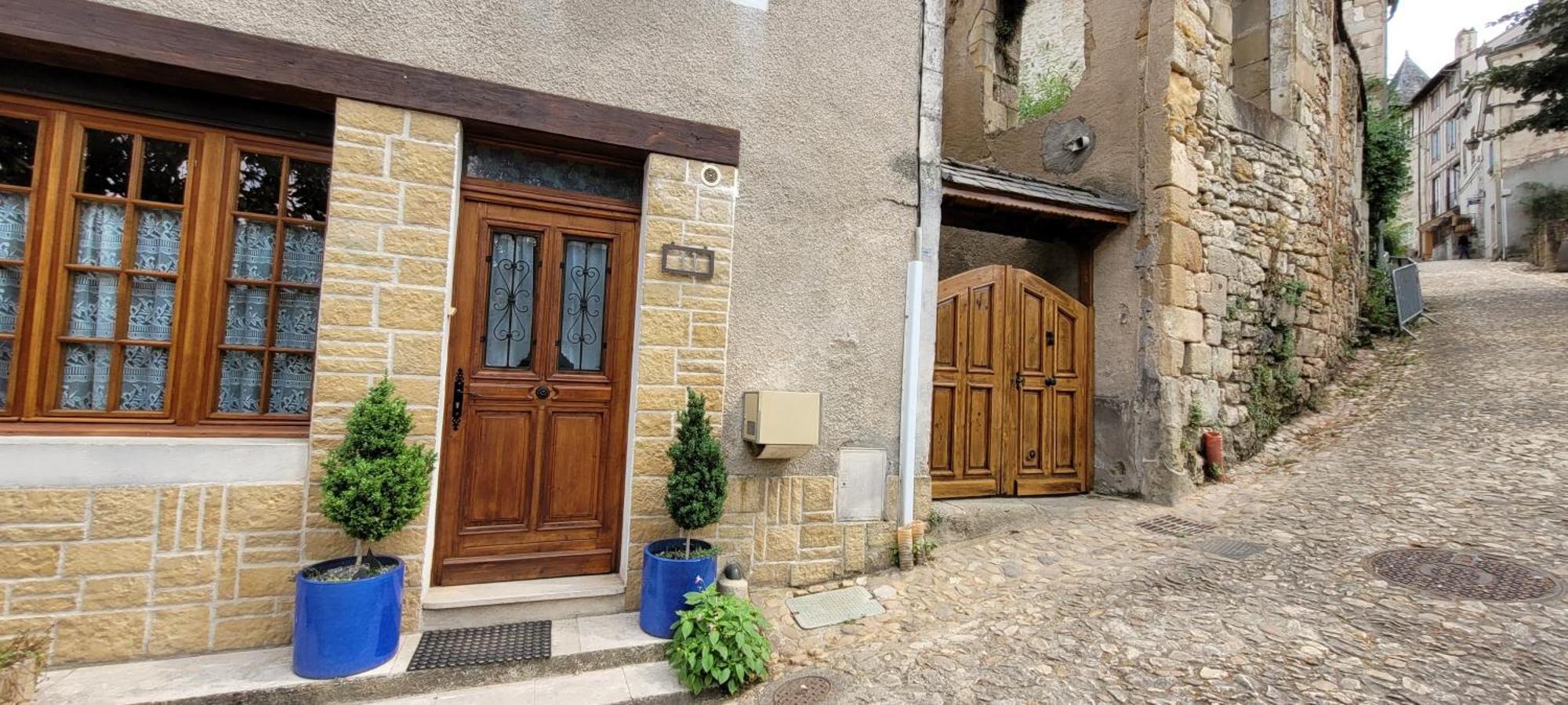 Вилла Maison Avec Patio Dans Le Centre Historique Террассон Экстерьер фото